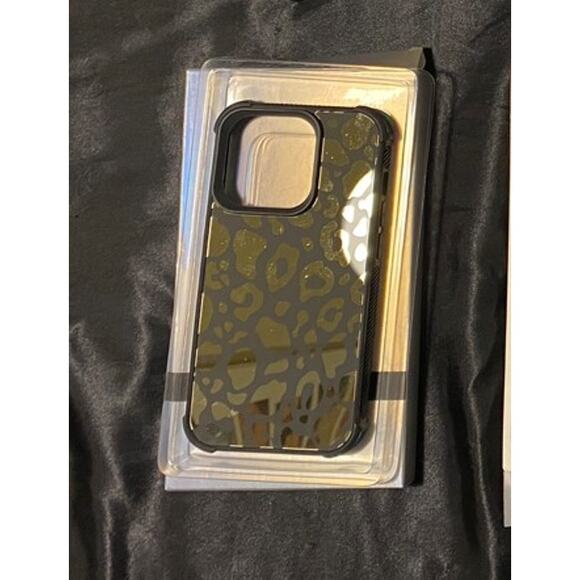 iPhone 14 Pro Phone Case or Screen Protector-Purple, Blue, Clear, Black, Chettah - Picture 6 of 6